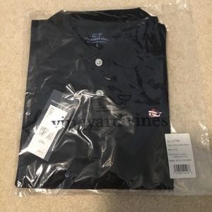 Vineyard Vines size L NWT navy Santa whale polo Christmas